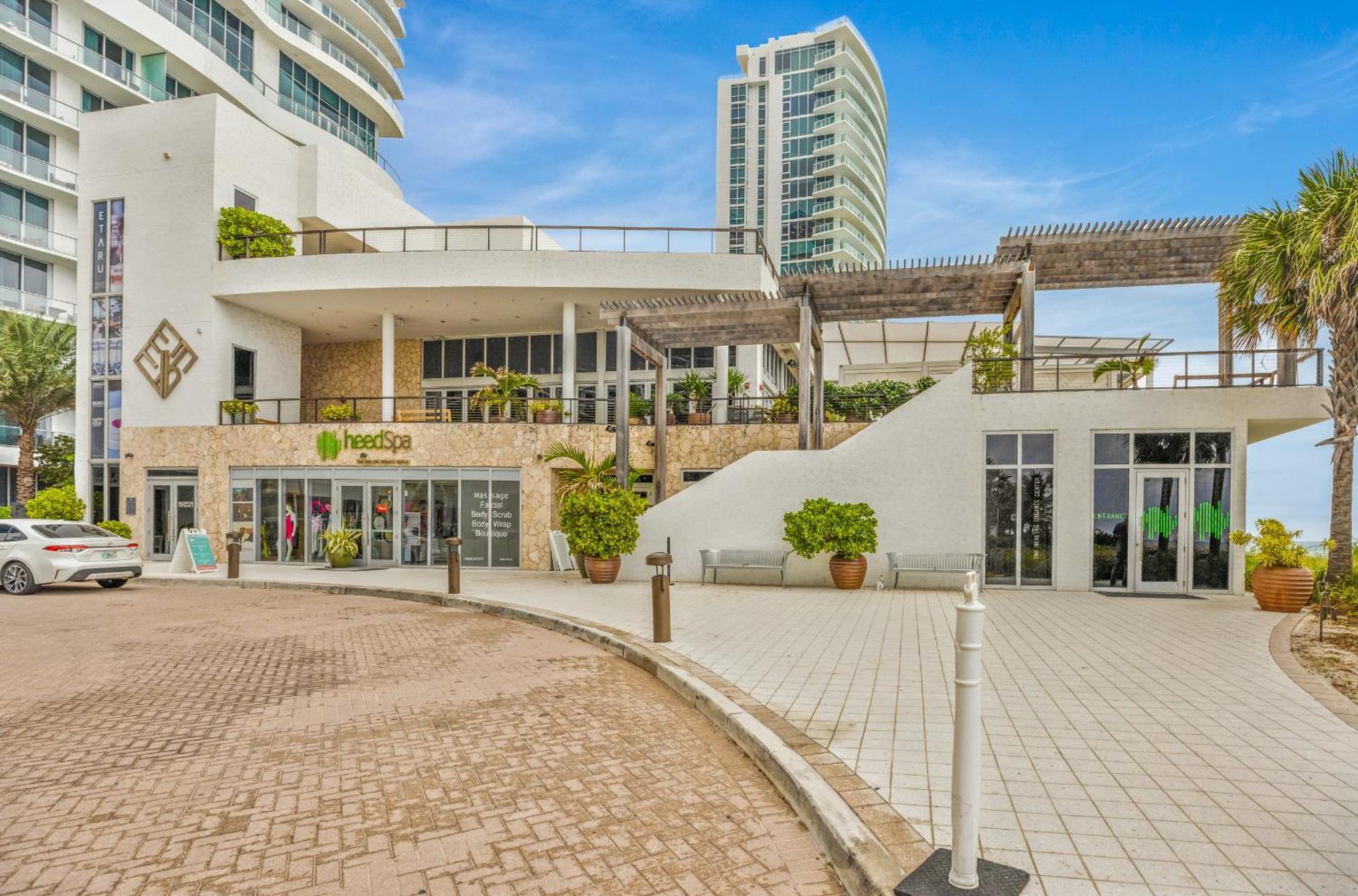 Wake Up To The Sound Of Waves In A Stylish Condo In A Luxury Resort Hollywood Exterior photo