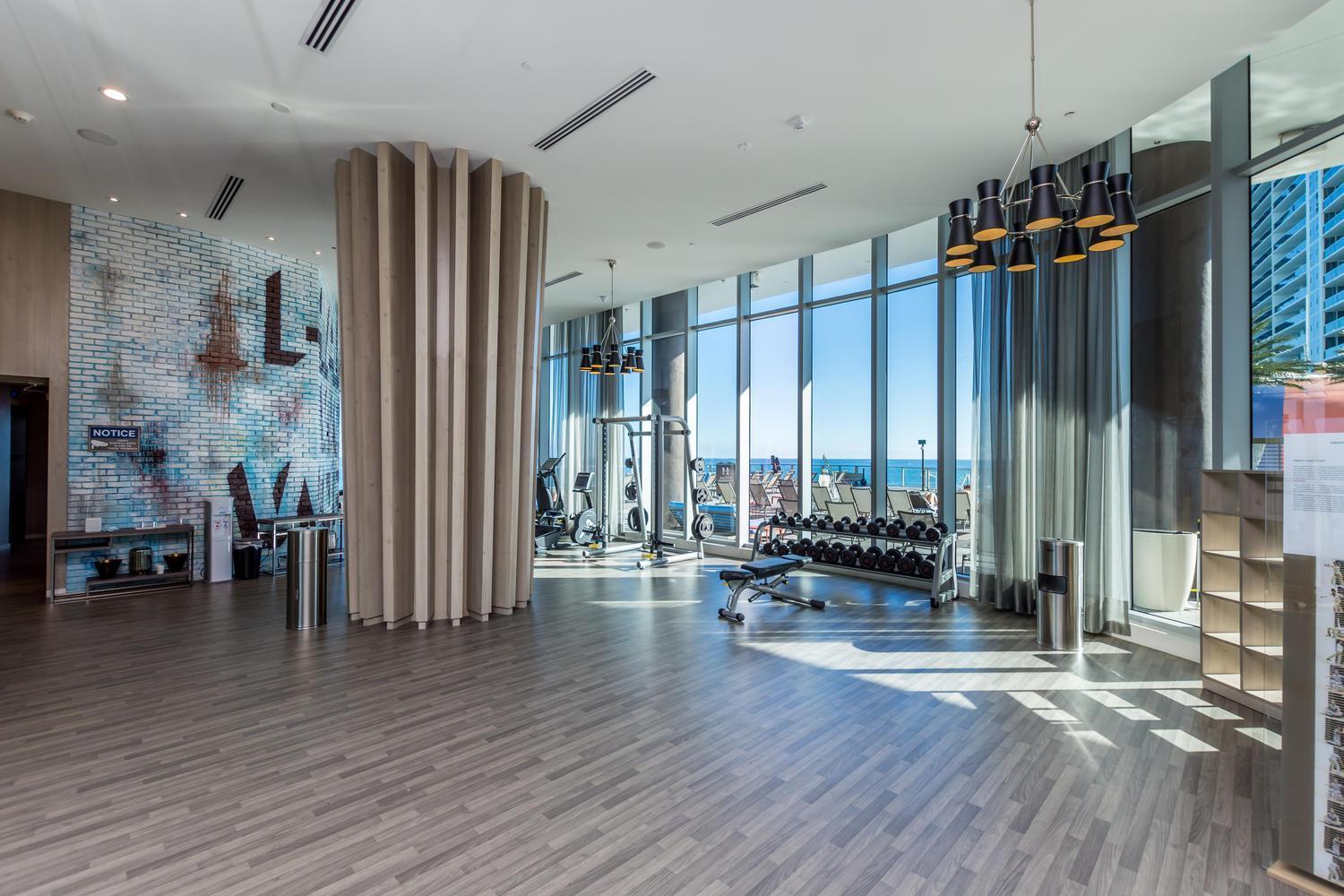 Wake Up To The Sound Of Waves In A Stylish Condo In A Luxury Resort Hollywood Exterior photo
