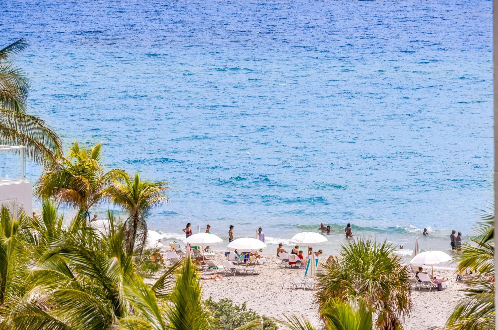 Wake Up To The Sound Of Waves In A Stylish Condo In A Luxury Resort Hollywood Exterior photo