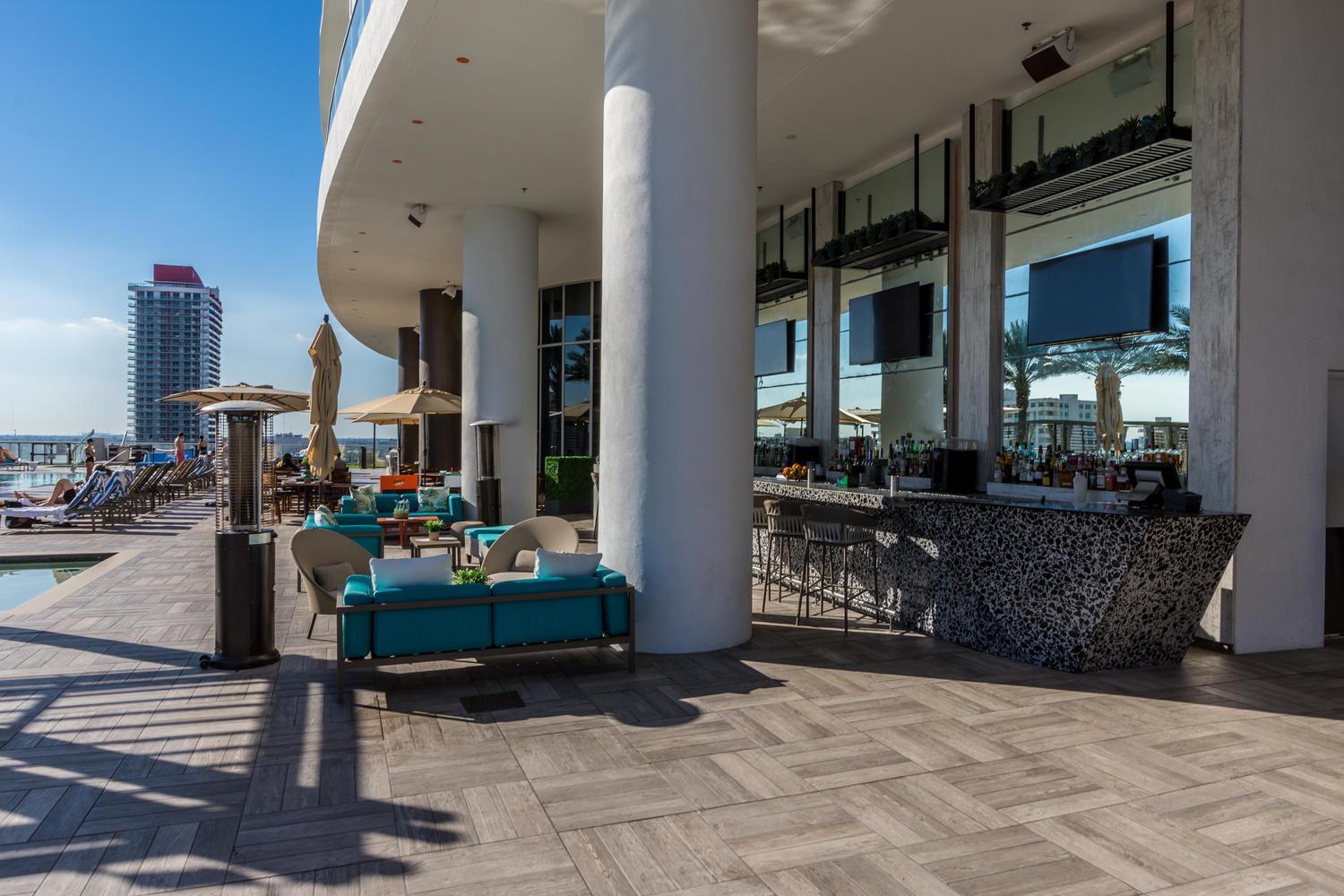 Wake Up To The Sound Of Waves In A Stylish Condo In A Luxury Resort Hollywood Exterior photo